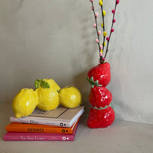 Afbeelding in Gallery-weergave laden, Vase strawberries
