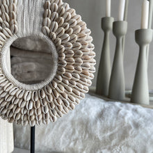 Afbeelding in Gallery-weergave laden, Ornament shell 20cm
