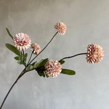 Afbeelding in Gallery-weergave laden, Flower pompom S blush
