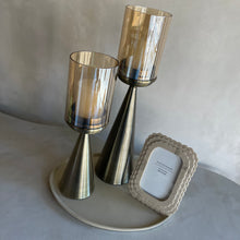 Afbeelding in Gallery-weergave laden, Candleholder Mylo gold S

