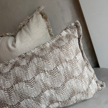 Afbeelding in Gallery-weergave laden, Cushion Kauri
