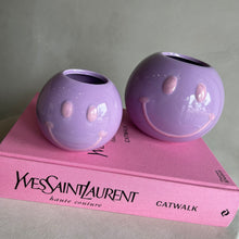 Afbeelding in Gallery-weergave laden, Vase smiley lila 10cm
