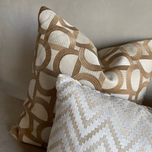 Afbeelding in Gallery-weergave laden, Cushion Jade
