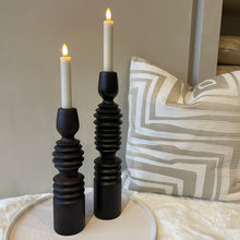 Afbeelding in Gallery-weergave laden, Candle stick Afife M
