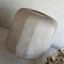 Afbeelding in Gallery-weergave laden, Vase Pacengo 24cm
