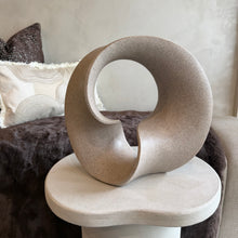Afbeelding in Gallery-weergave laden, Ornament Vodice taupe
