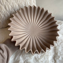 Afbeelding in Gallery-weergave laden, HV bowl plissé L taupe
