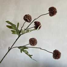 Afbeelding in Gallery-weergave laden, Flower pompom S choco
