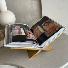 Afbeelding in Gallery-weergave laden, Bookstand Tonosi
