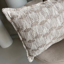 Afbeelding in Gallery-weergave laden, Cushion Moana
