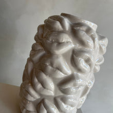 Afbeelding in Gallery-weergave laden, Vase kisses beige
