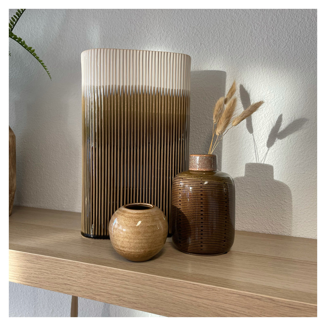 Vase Triangle M