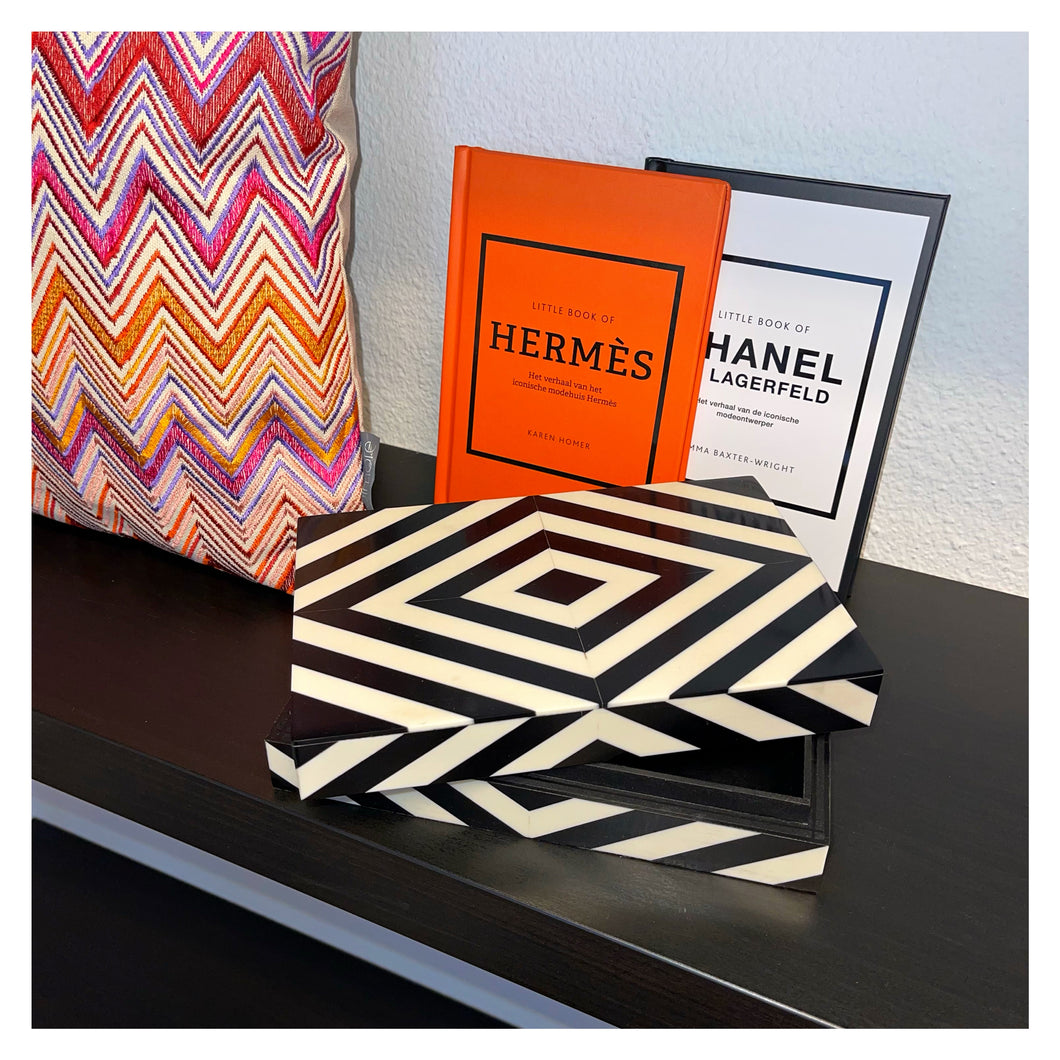 Deco box