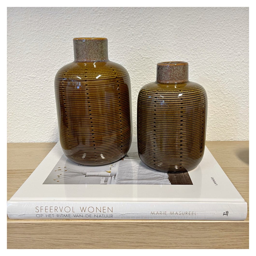 Bottle brown Medium