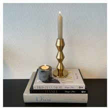 Afbeelding in Gallery-weergave laden, HV geometric candleholder S gold
